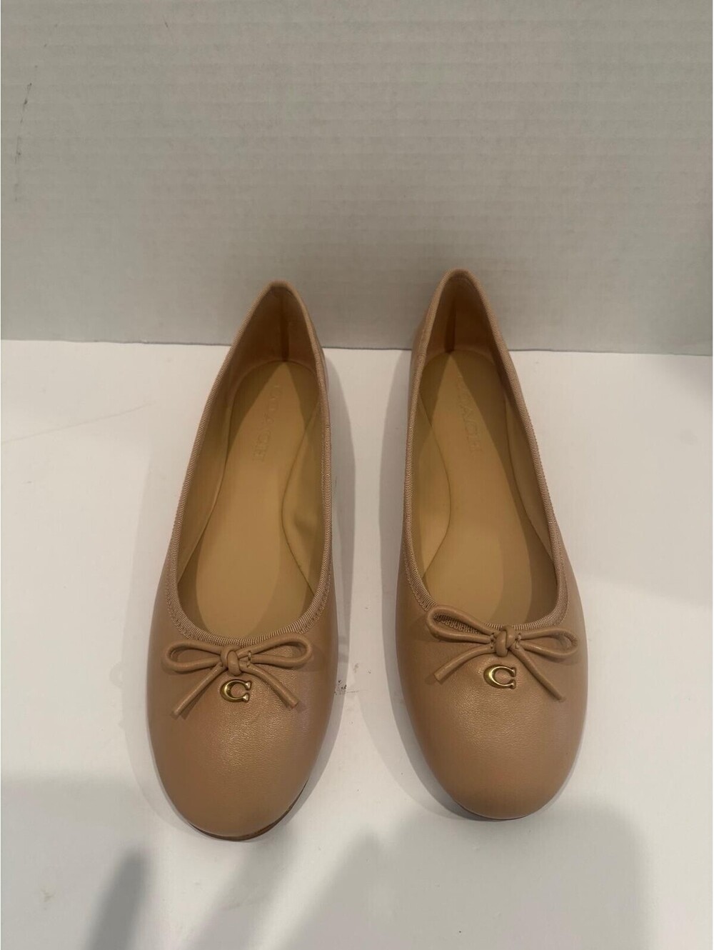 COACH “Abigail” Leather Ballet Flats — Beechwood Beige ~ Size 8B